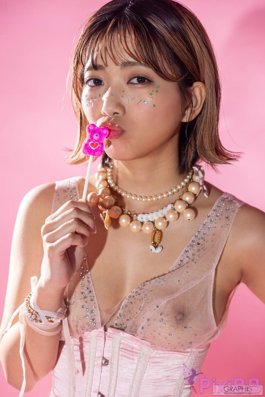 Japanese Idol Riko Hoshino Graphis Gals Limited Edition HAPPY NEW YEAR 2025 PixiBB.COM 004