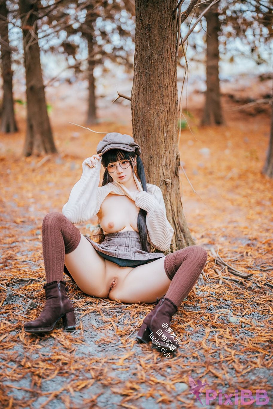 Cosplayer Luoluo Raku 8K late autumn muhchiou PixiBB.COM 013