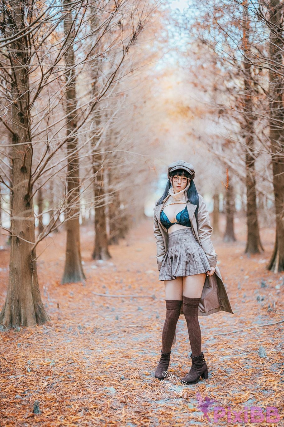 Cosplayer Luoluo Raku 8K late autumn muhchiou PixiBB.COM 033