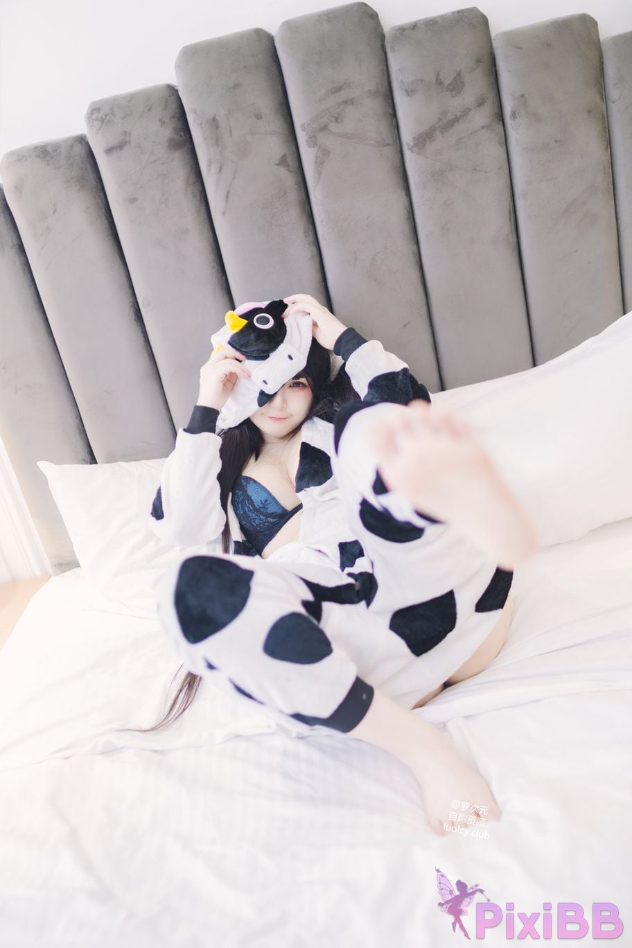 Cosplayer Luoluo Raku 8K dairy cow Milky PixiBB.COM 004