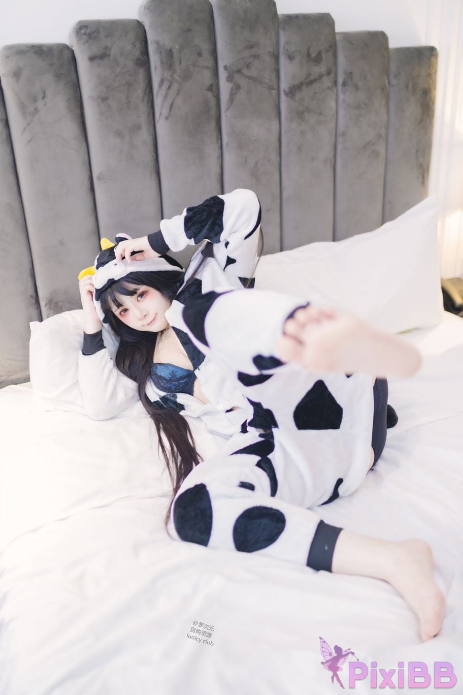 Cosplayer Luoluo Raku 8K dairy cow Milky PixiBB.COM 006