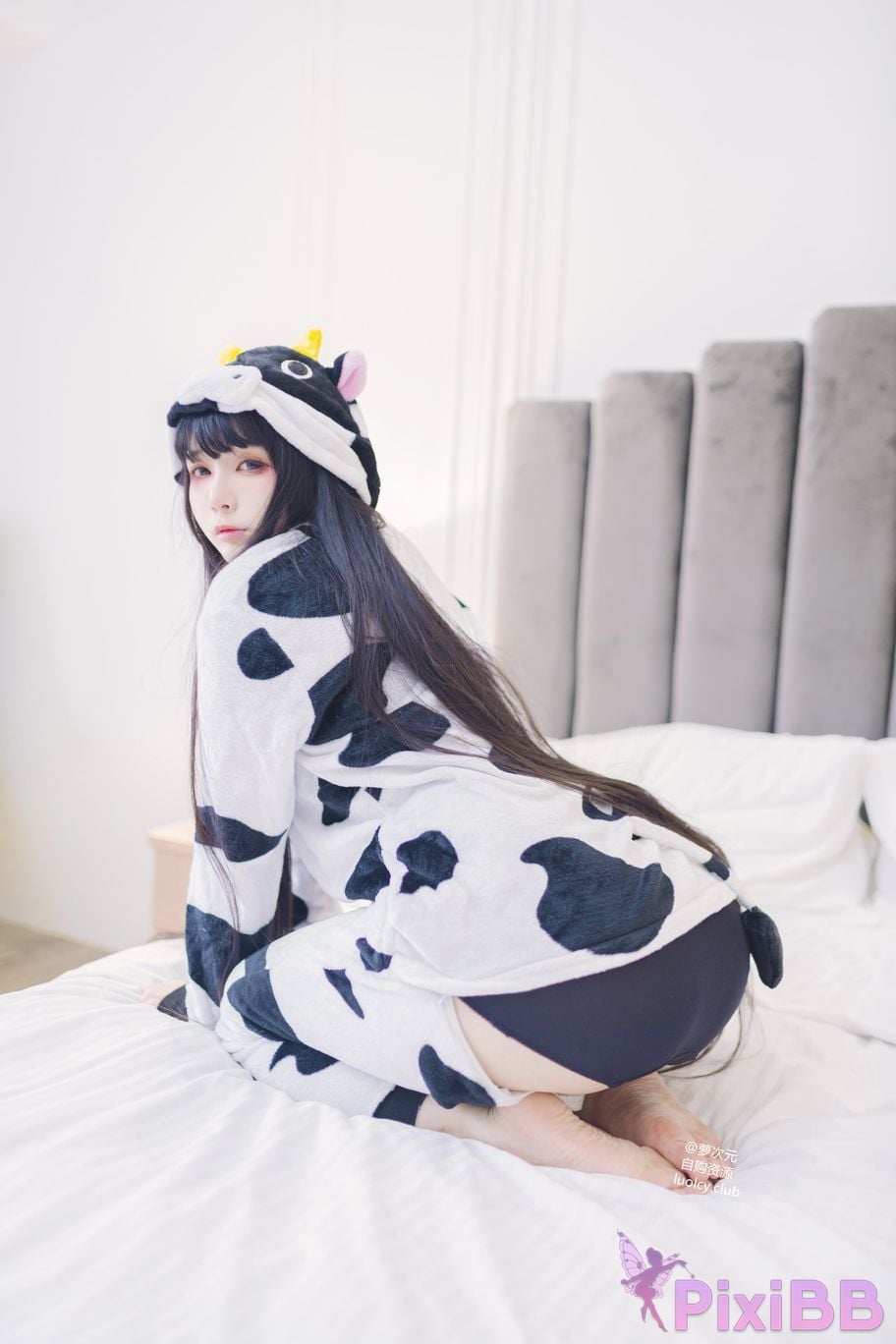 Cosplayer Luoluo Raku 8K dairy cow Milky PixiBB.COM 007