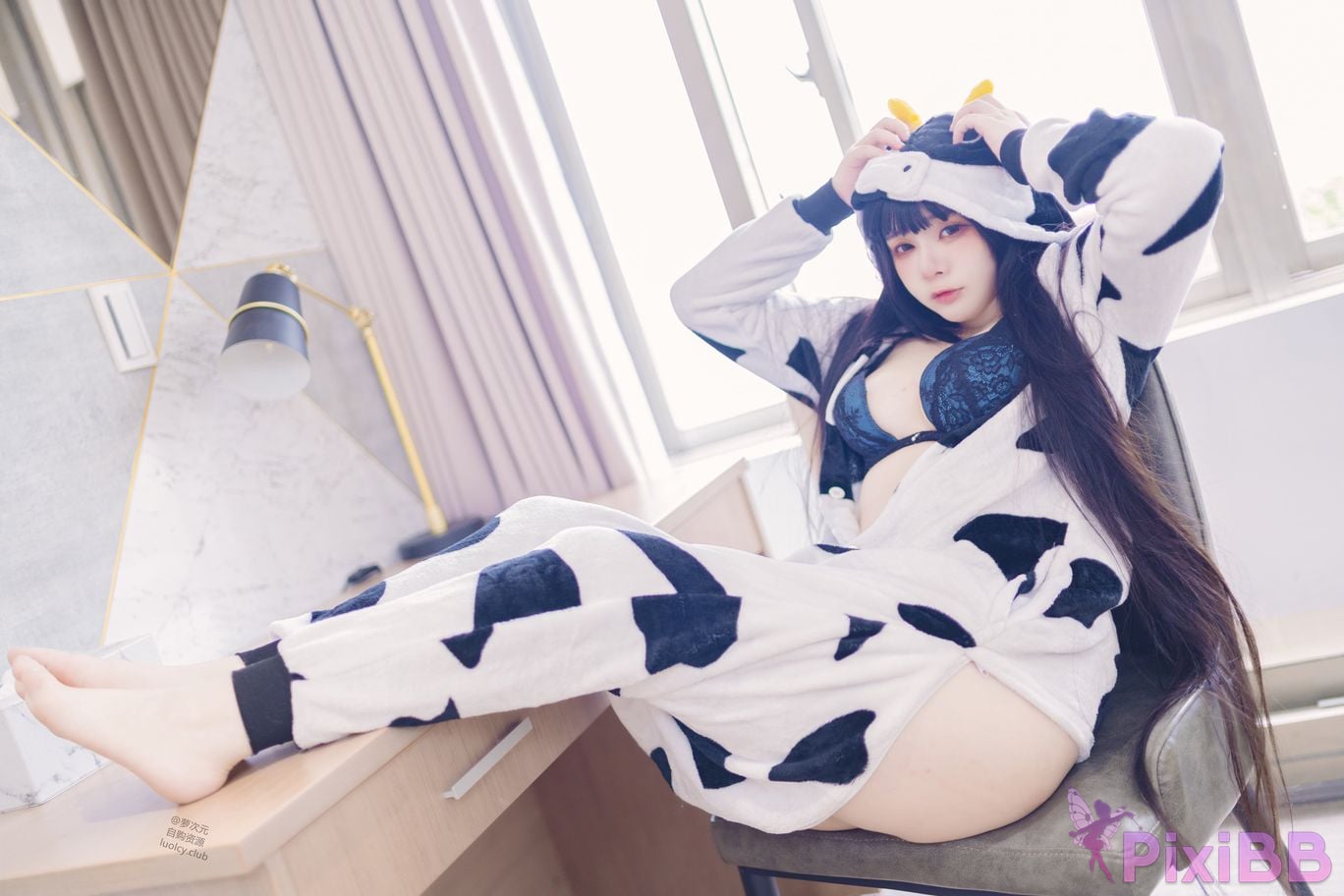 Cosplayer Luoluo Raku 8K dairy cow Milky PixiBB.COM 043