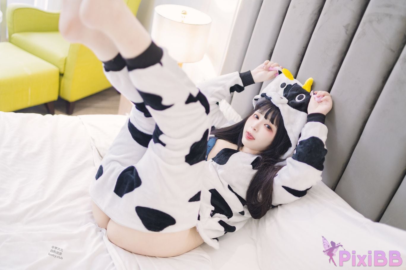 Cosplayer Luoluo Raku 8K dairy cow Milky PixiBB.COM 044