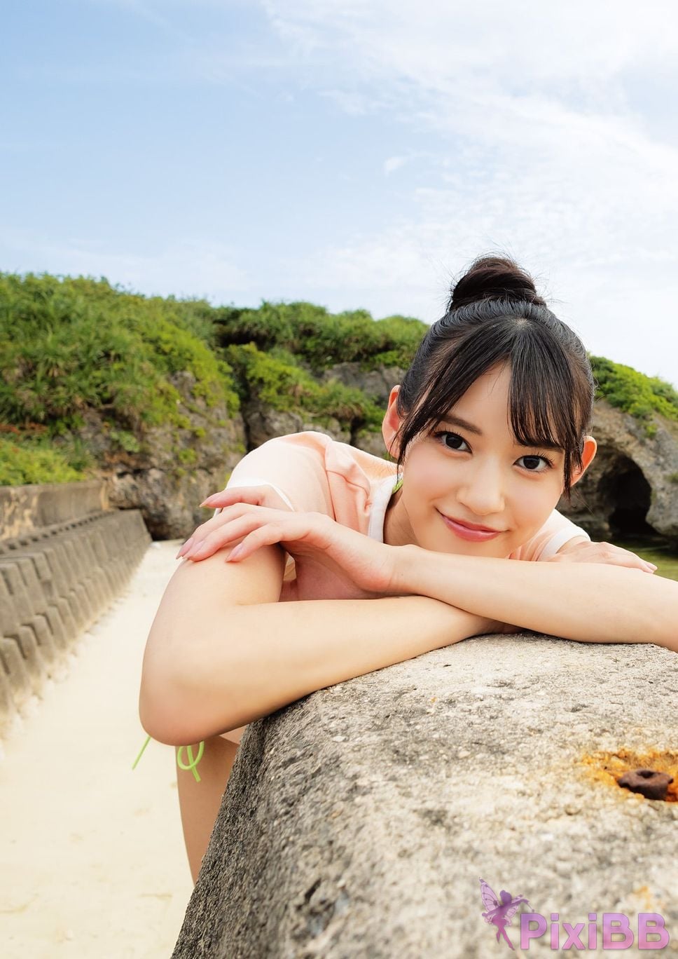Japanese Idol Umi Yatsugake Hakake Additional cuts limited to e book version photo collection She Loves You PixiBB.COM 135
