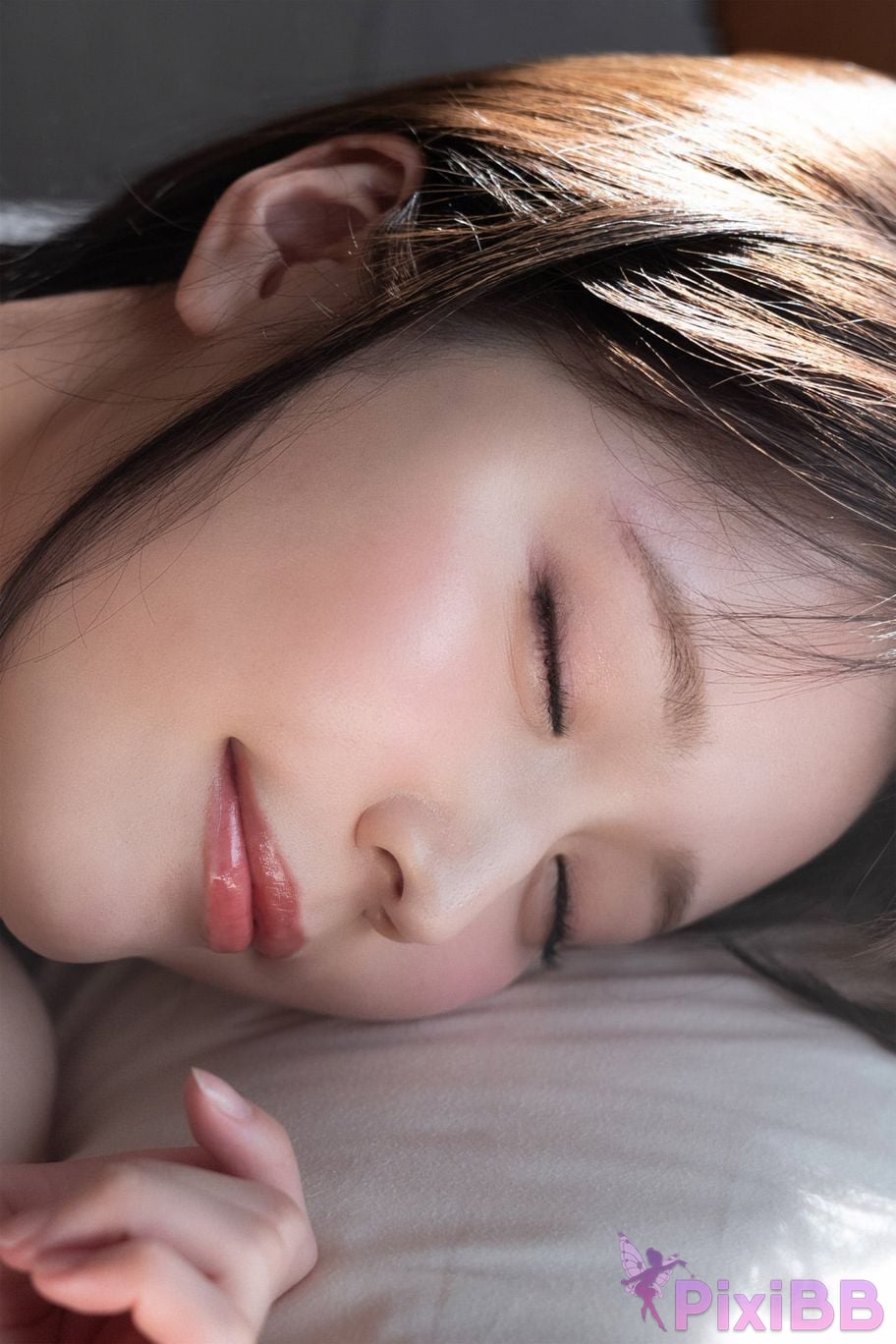 Japanese Idol Yuka Kohinata Weekly modern digital photo collection SEXY Bunny and hotel secret meeting PixiBB.COM 030