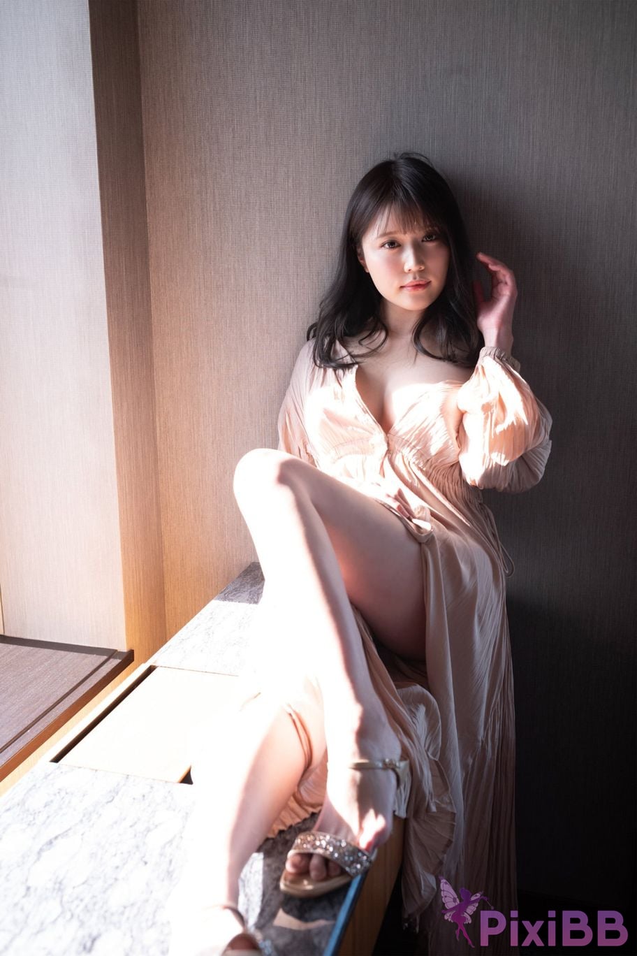 Japanese Idol Yuka Kohinata Weekly modern digital photo collection SEXY Bunny and hotel secret meeting PixiBB.COM 045