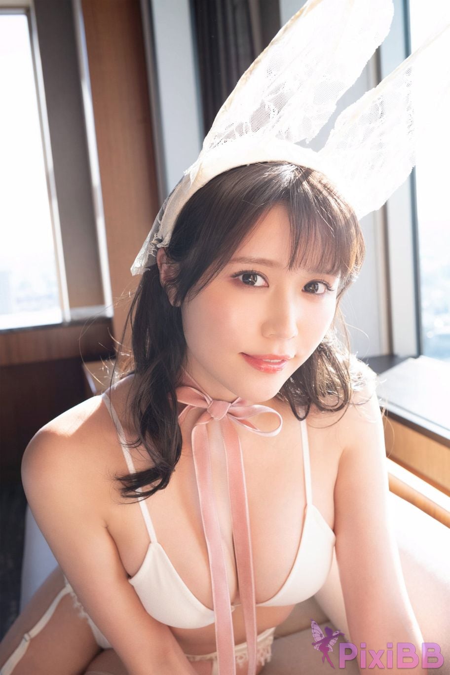 Japanese Idol Yuka Kohinata Weekly modern digital photo collection SEXY Bunny and hotel secret meeting PixiBB.COM 102