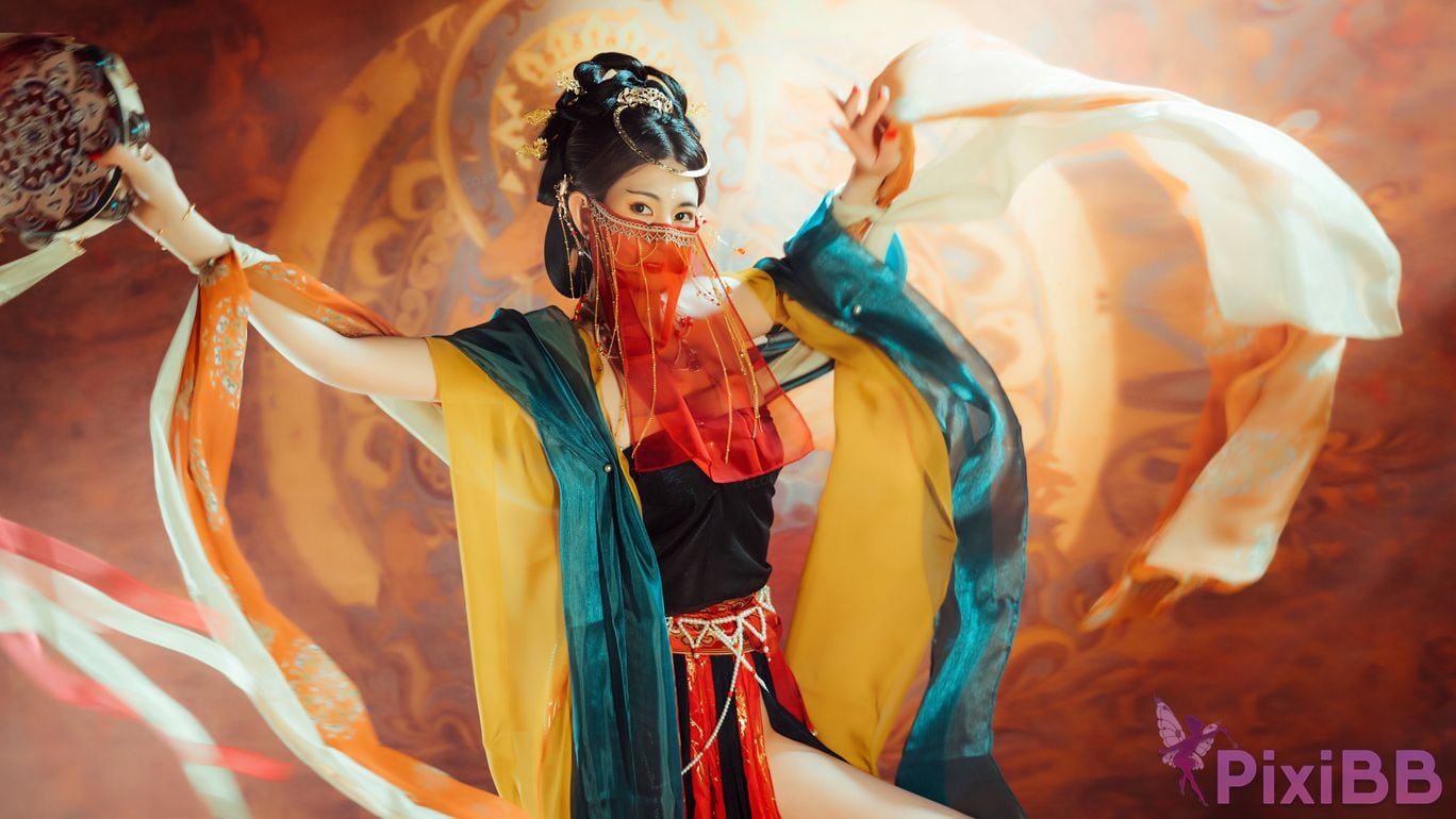 Cosplayer Xinglan is Lanlan and her name Lanmei. Dreaming back to Dunhuang PixiBB.COM 008