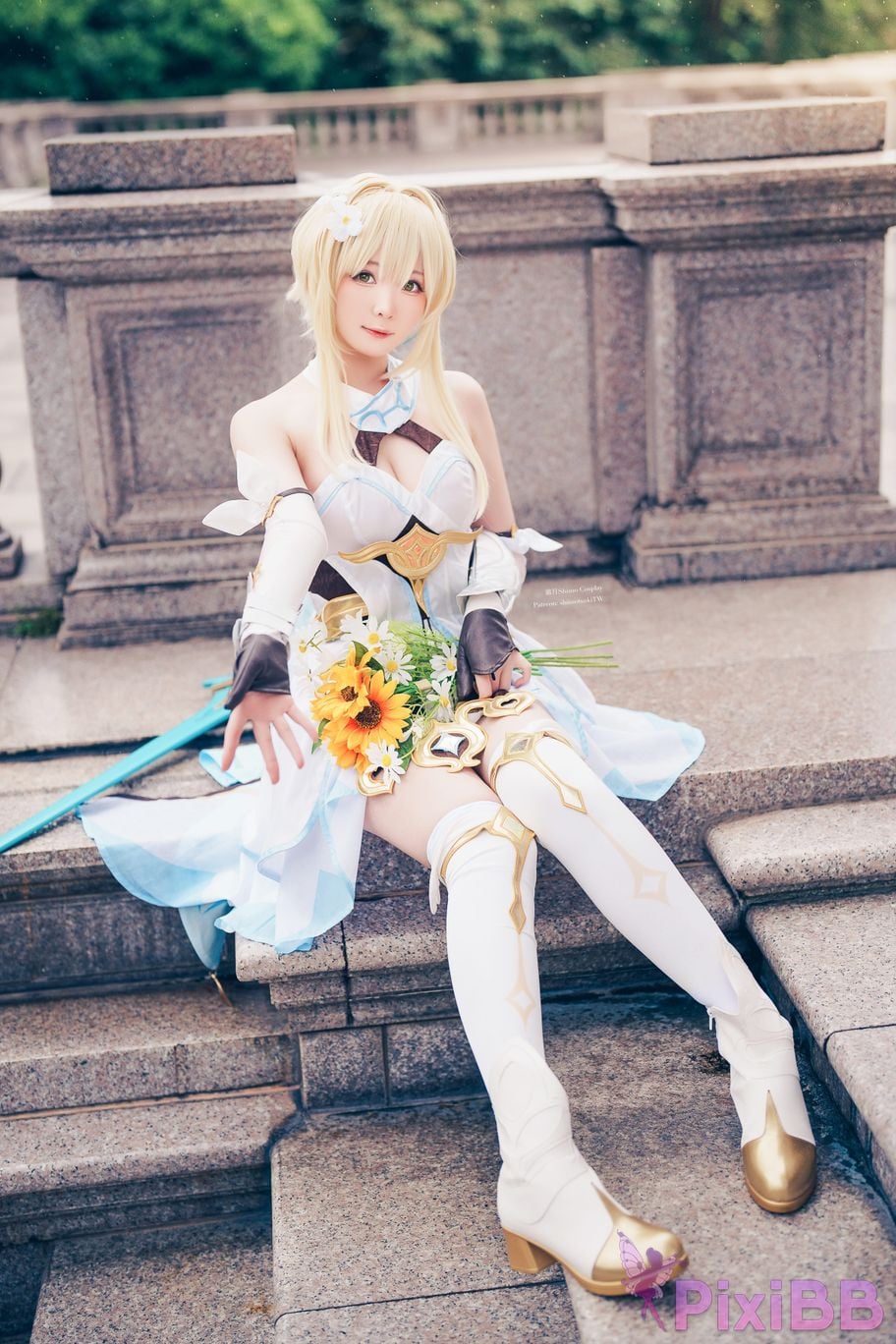 Cosplayer Shimotsuki shimo Lumine Genshin PixiBB.COM 004