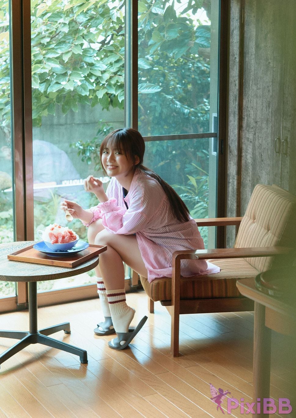 Japanese Idol Toyoda Runa Toyota Luna Digital only photo collection Together with Run chan Wani Books digital book PixiBB.COM 083