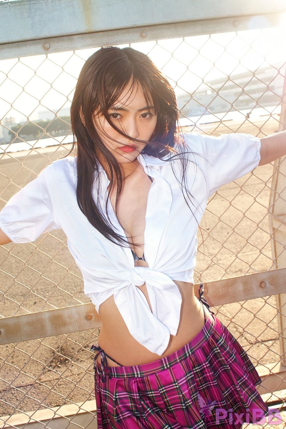 Japanese Idol Toyoda Runa 70 pages in total If that girl were to wear a swimsuit... Young Magazine Digital Photo Collection PixiBB.COM 034