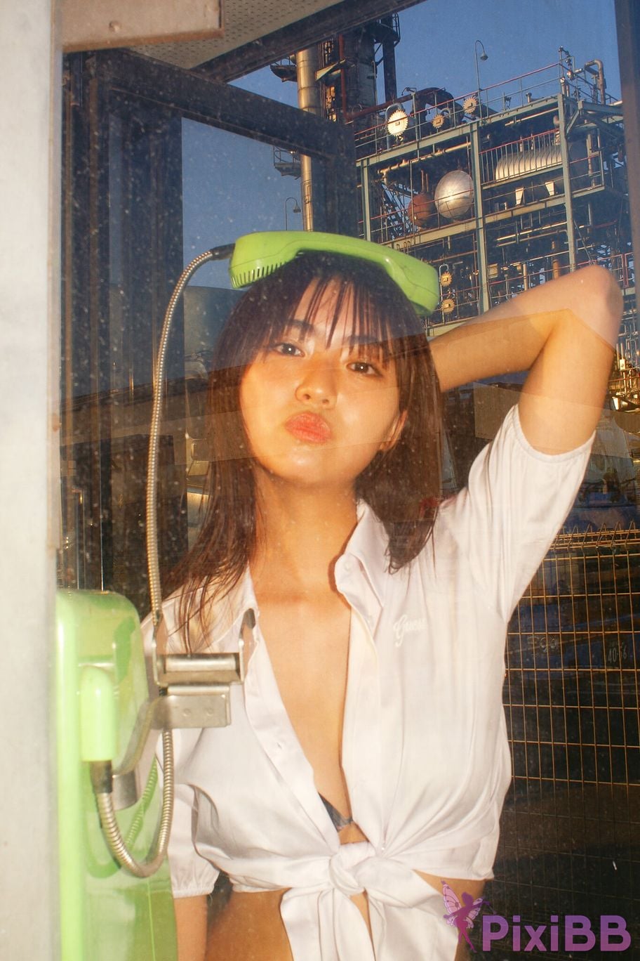 Japanese Idol Toyoda Runa 70 pages in total If that girl were to wear a swimsuit... Young Magazine Digital Photo Collection PixiBB.COM 050