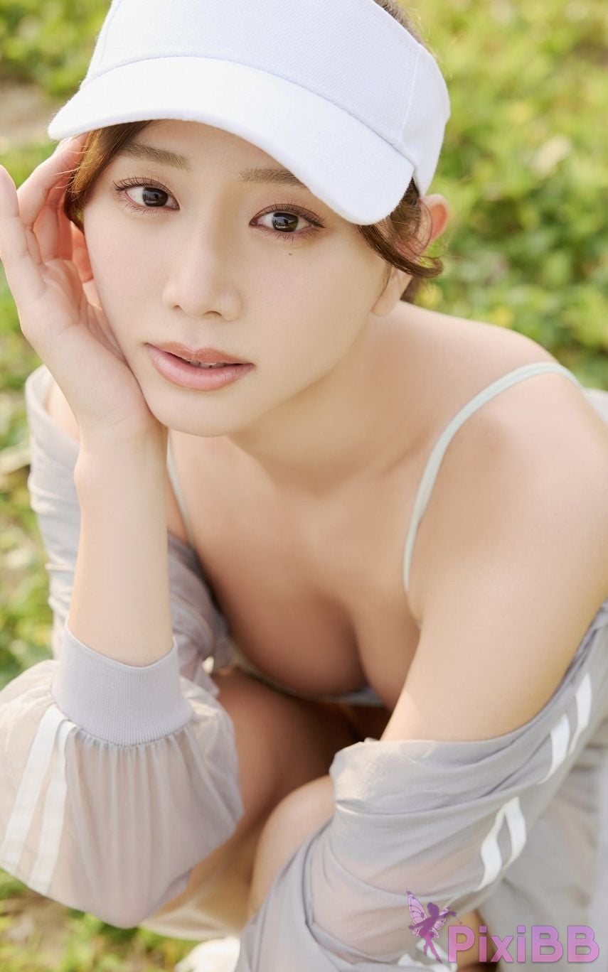 Japanese Idol Saito Yasuyo invincible goddess PixiBB.COM 037