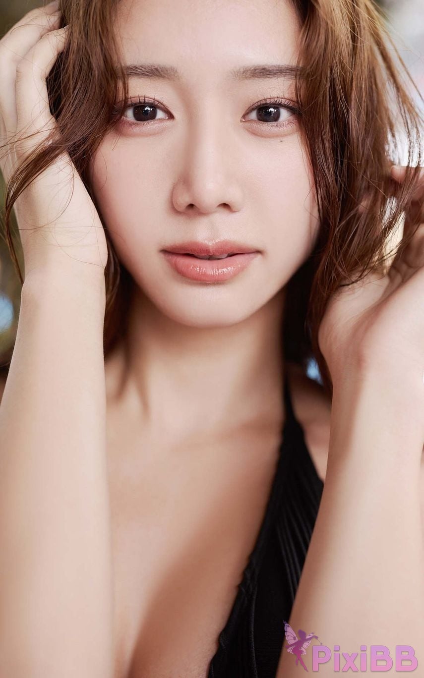 Japanese Idol Saito Yasuyo invincible goddess PixiBB.COM 070