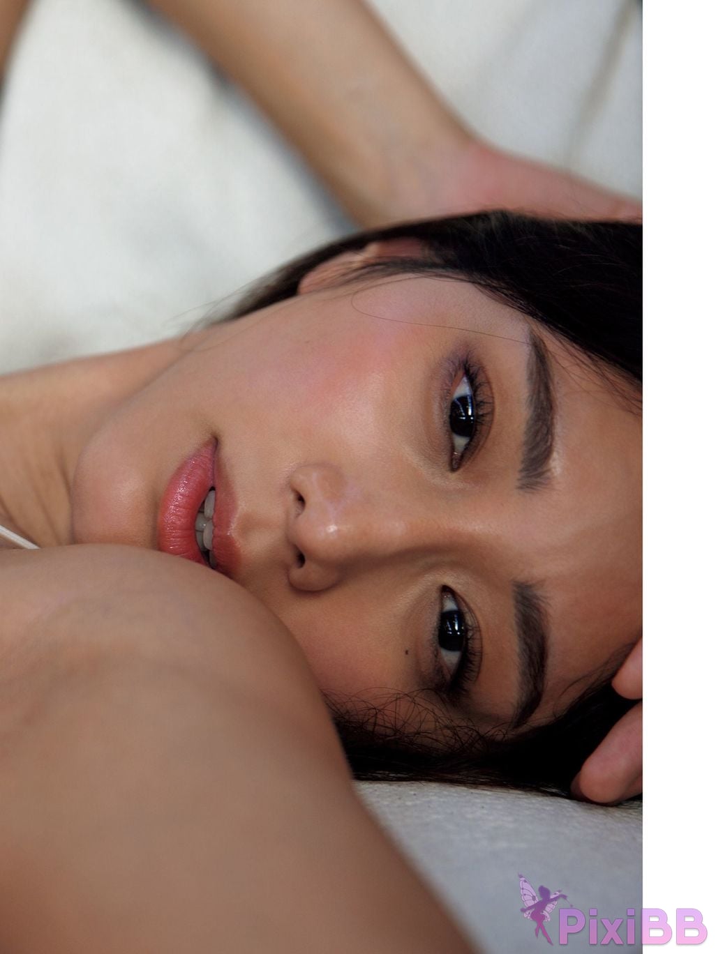 Japanese Idol Saito Yasuyo 29 pages of bonus images added Monthly PixiBB.COM 116
