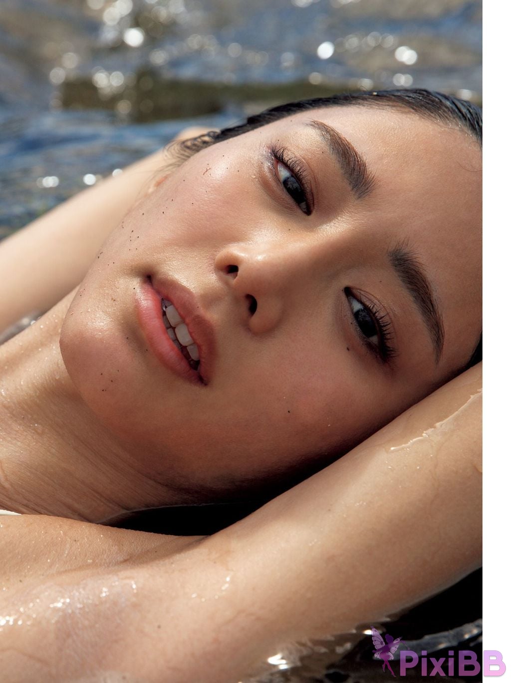 Japanese Idol Saito Yasuyo 29 pages of bonus images added Monthly PixiBB.COM 162