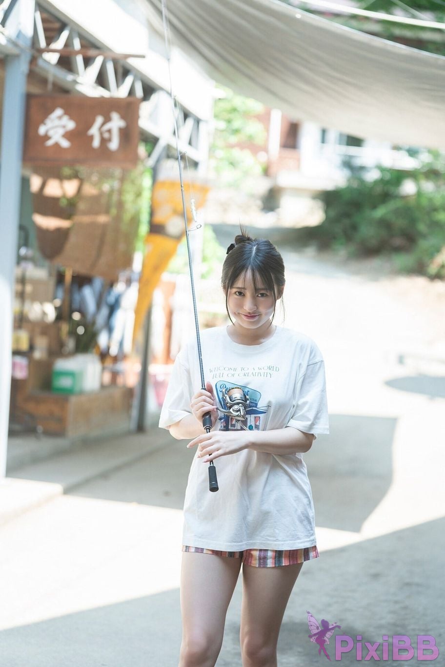 Japanese Idol Miu Shirahama Mito FLASH digital photo book when we were friends PixiBB.COM 003