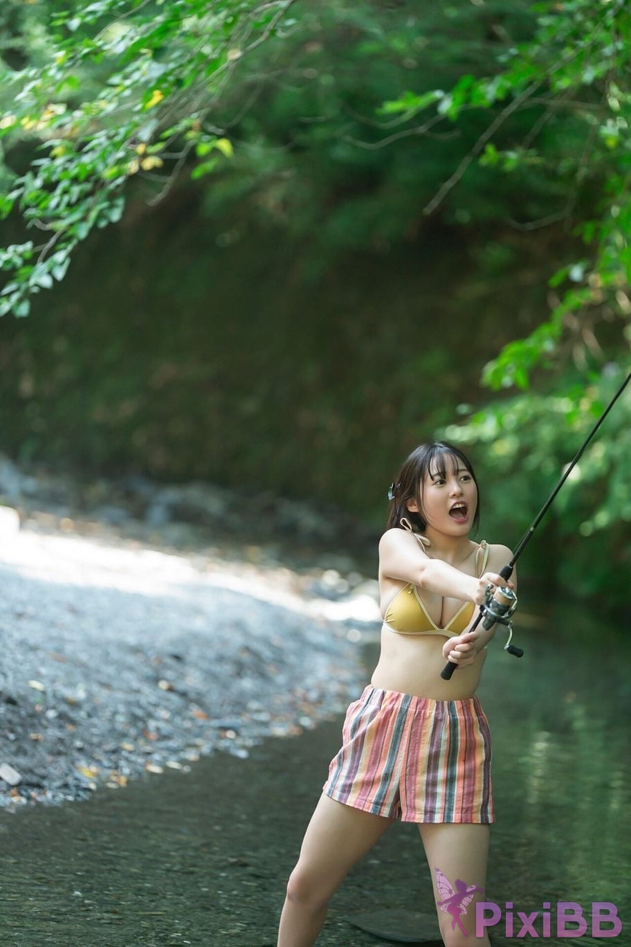 Japanese Idol Miu Shirahama Mito FLASH digital photo book when we were friends PixiBB.COM 018