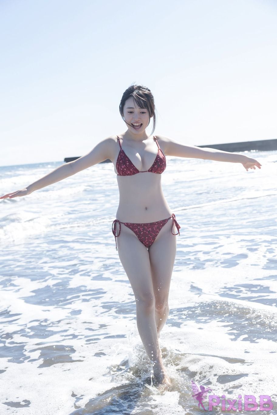 Japanese Idol Miu Shirahama FRIDAY Digital Photo Book Gurney Vol. 2 A slightly adult 100 page deluxe edition PixiBB.COM 017