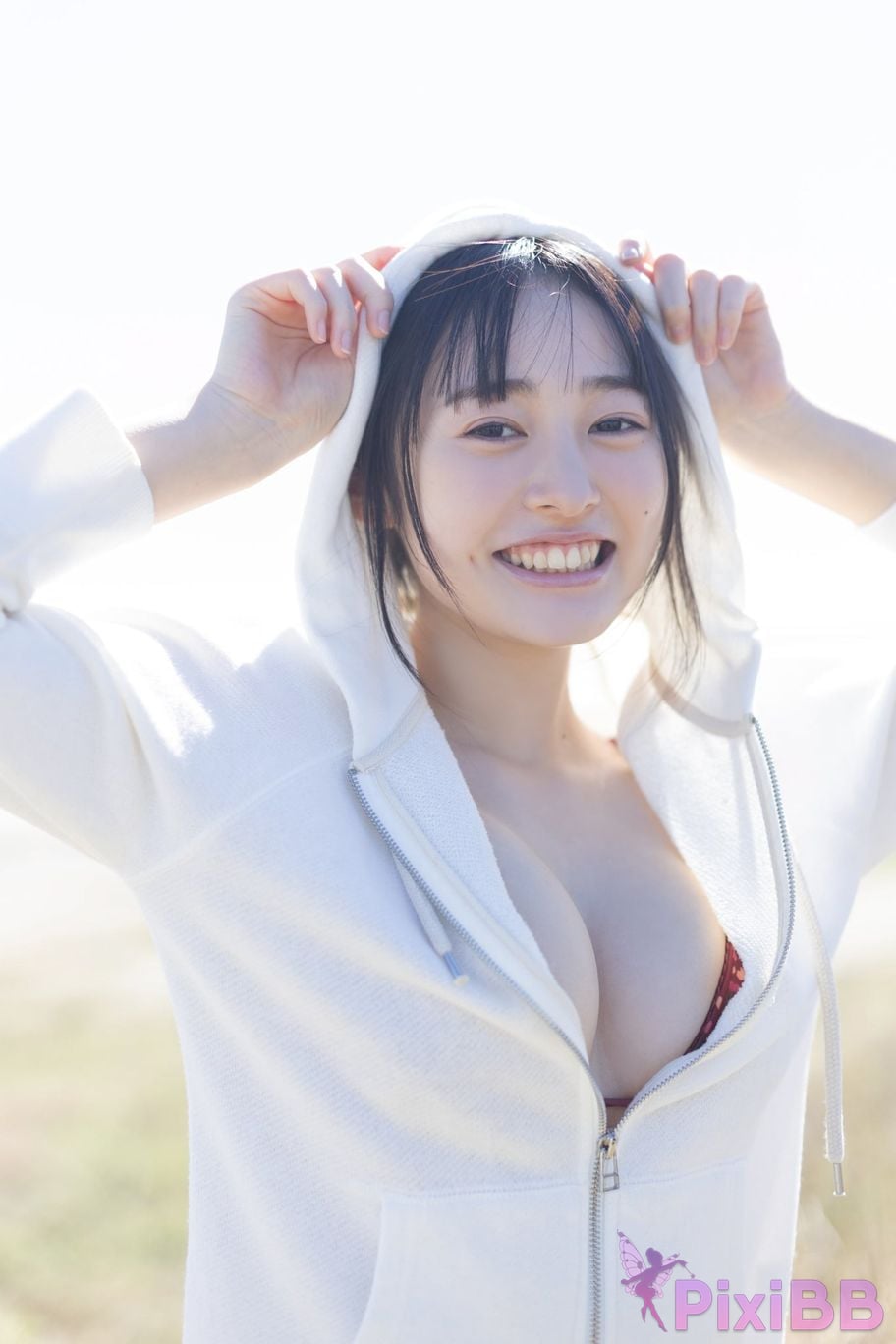 Japanese Idol Miu Shirahama FRIDAY Digital Photo Book Gurney Vol. 1 PixiBB.COM 058