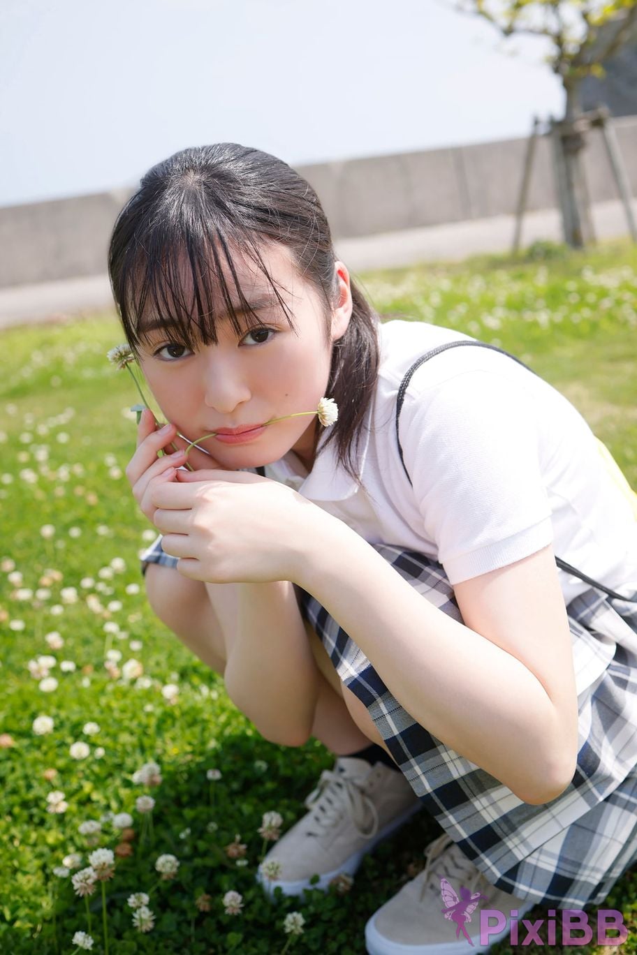 Japanese Idol Miu Shirahama Young Gangan Digital Limited Photo Book Training Camp with You Edition Special PixiBB.COM 023
