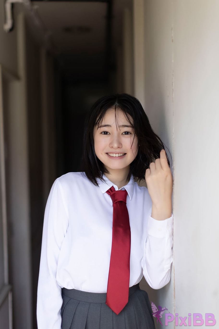 Japanese Idol Miu Shirahama FLASH Digital Photo Book A little adult PixiBB.COM 045