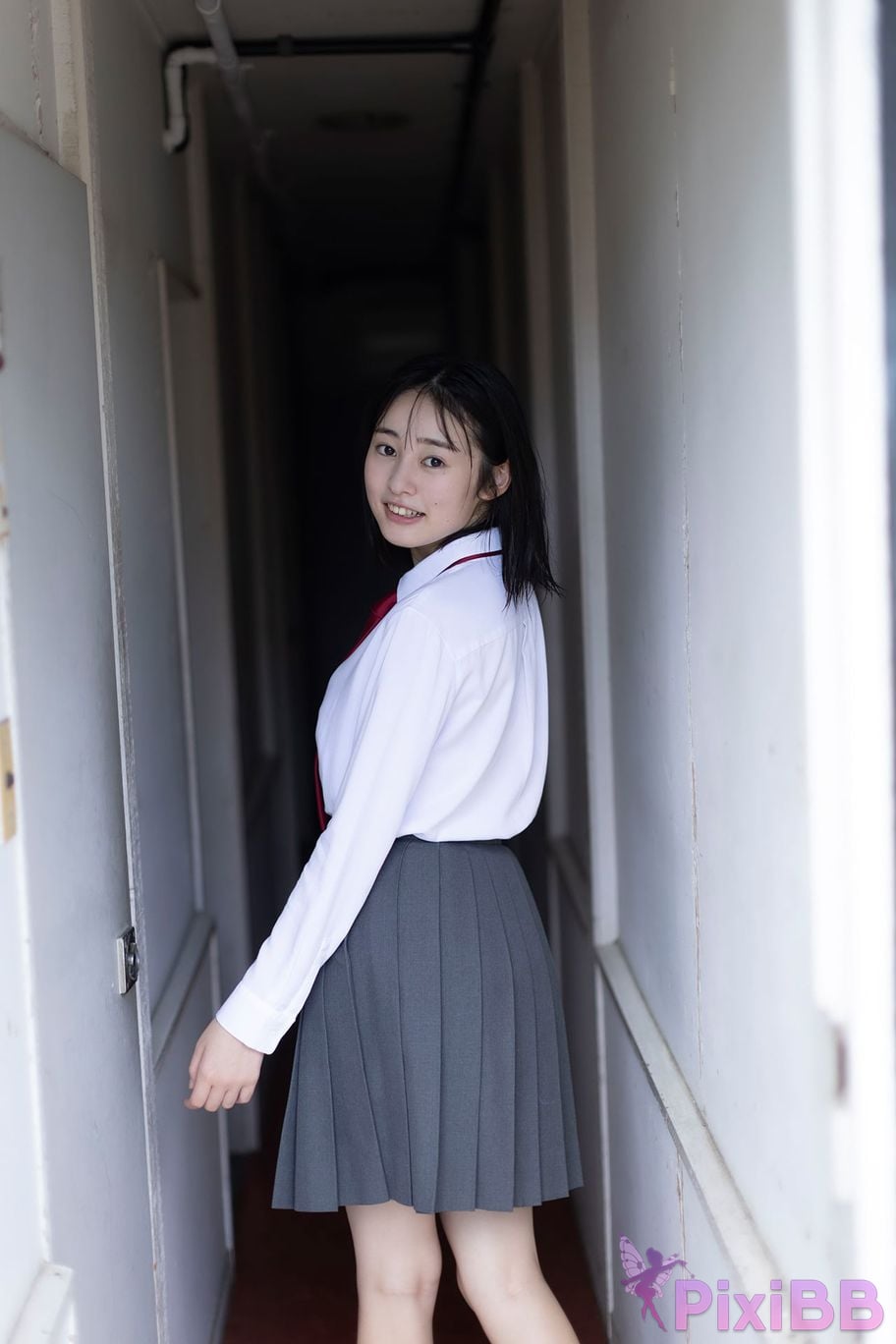 Japanese Idol Miu Shirahama FLASH Digital Photo Book A little adult PixiBB.COM 052