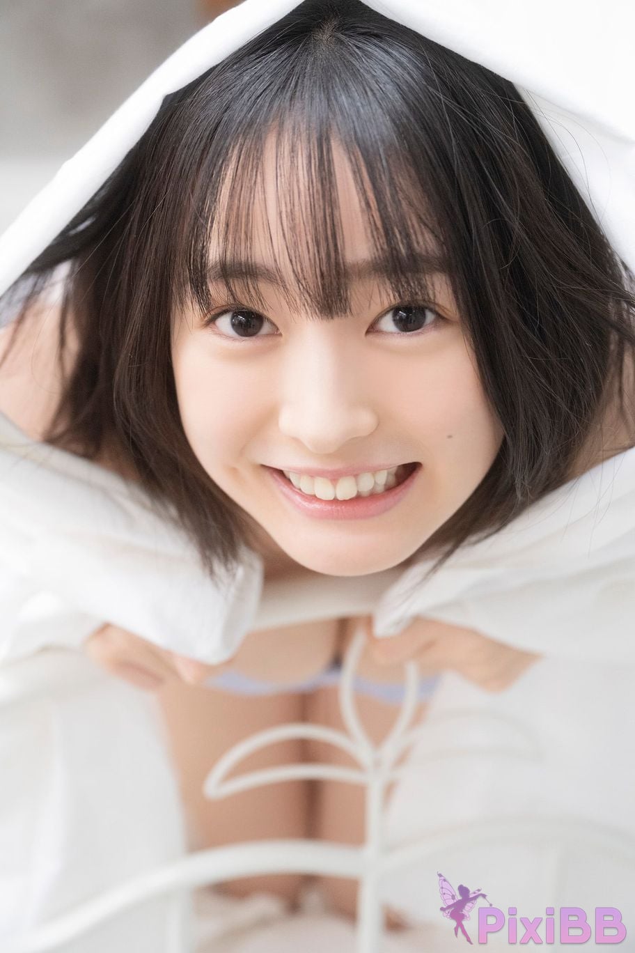 Japanese Idol Miu Shirahama Manga Action Digital Photo Book Pure White PixiBB.COM 034