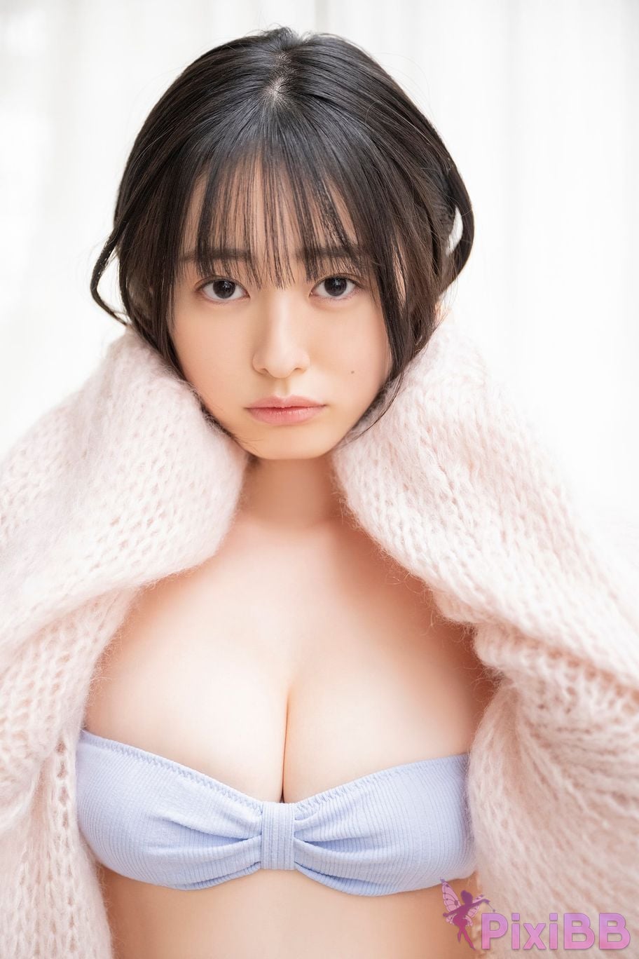 Japanese Idol Miu Shirahama Manga Action Digital Photo Book Pure White PixiBB.COM 037