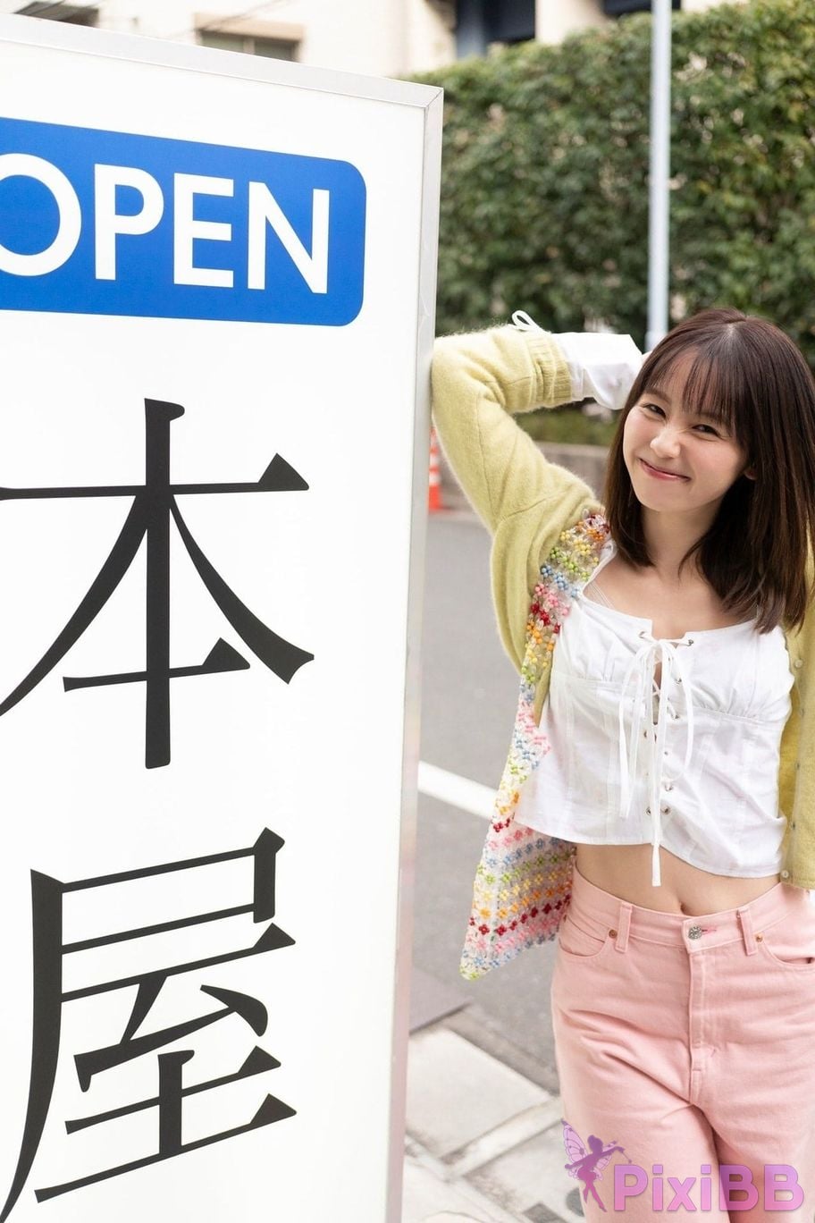 Japanese Idol Rina Koike turn your page SPA digital photo book BOOKS PixiBB.COM 003