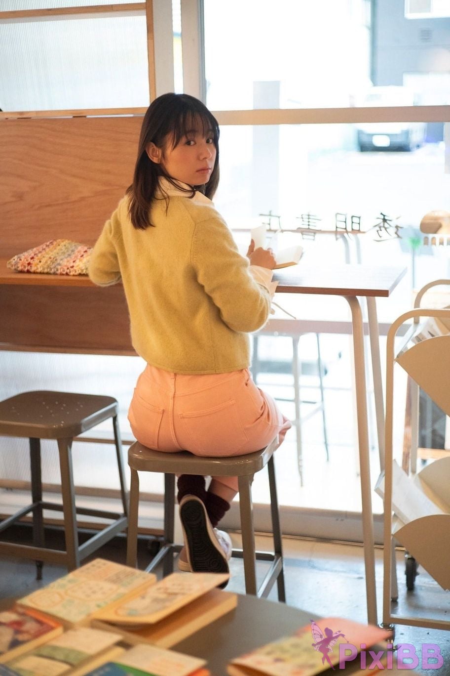 Japanese Idol Rina Koike turn your page SPA digital photo book BOOKS PixiBB.COM 006