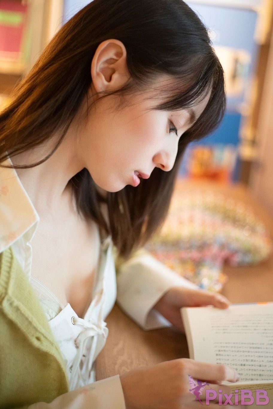 Japanese Idol Rina Koike turn your page SPA digital photo book BOOKS PixiBB.COM 007