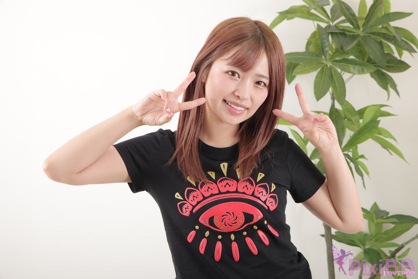 Japanese Idol Rika Tsubaki Lovepop L0795 PixiBB.COM 170