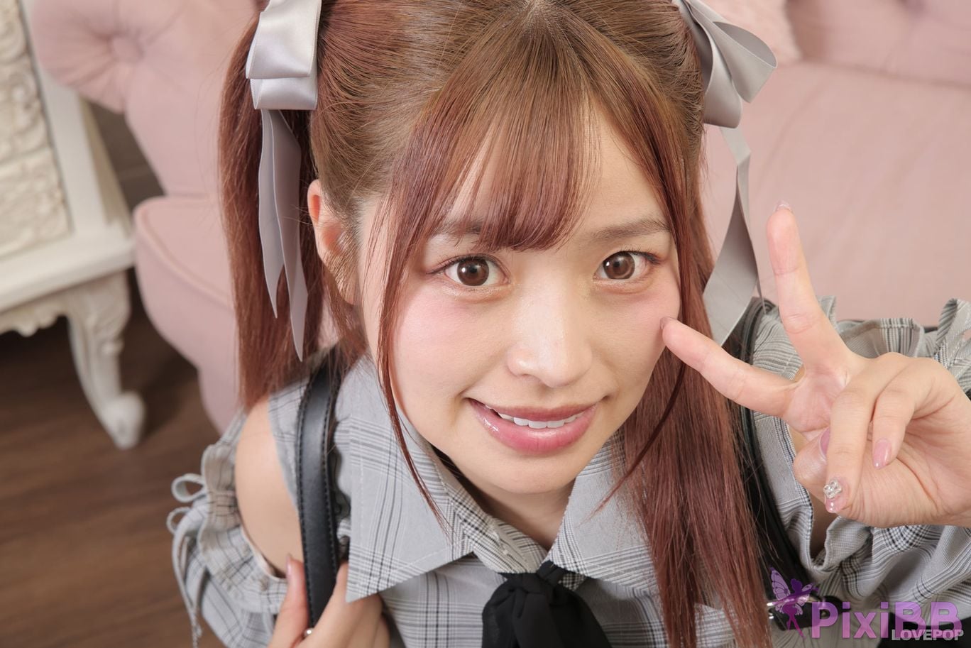Japanese Idol Rika Tsubaki Lovepop L0795 PixiBB.COM 284