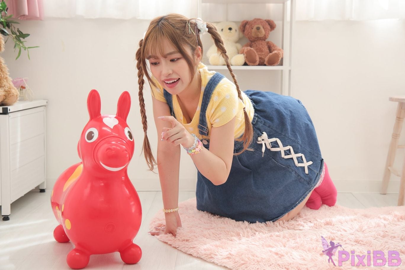 Japanese Idol Rika Tsubaki Lovepop L0795 PixiBB.COM 459