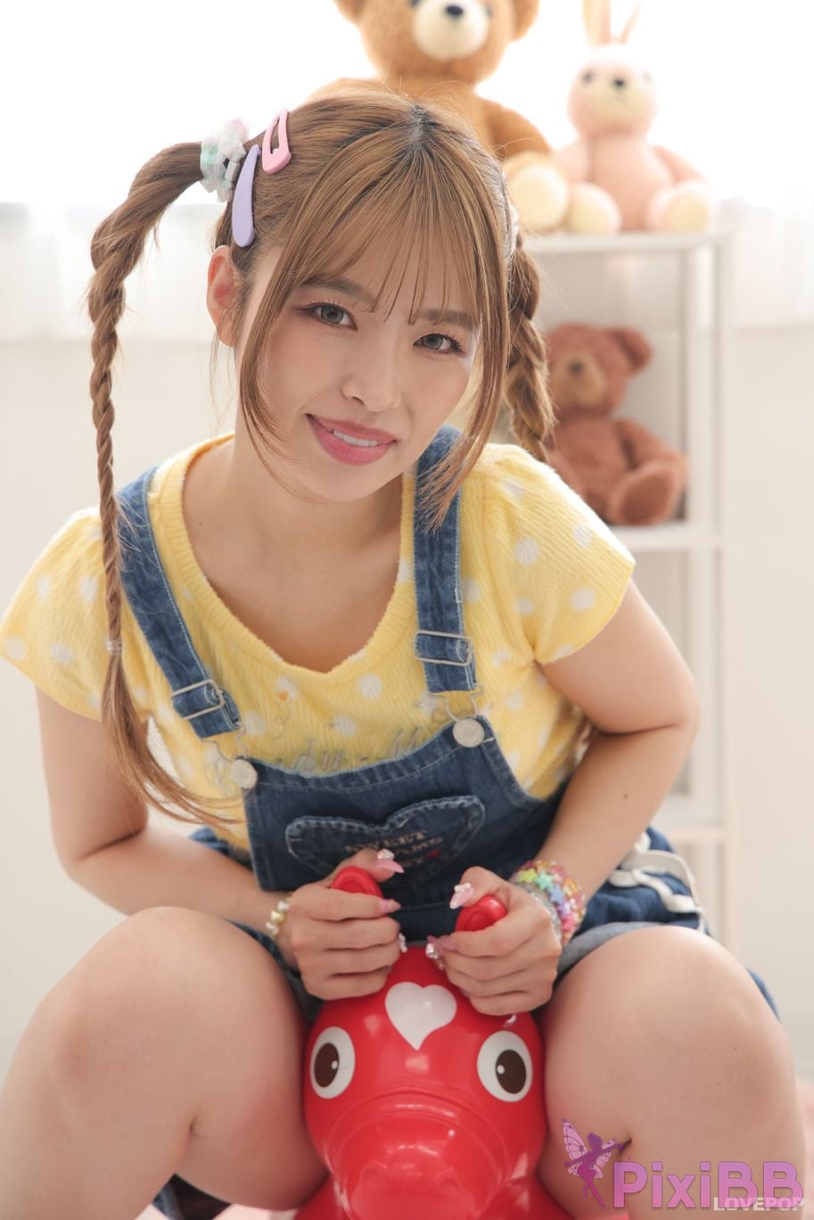 Japanese Idol Rika Tsubaki Lovepop L0795 PixiBB.COM 473