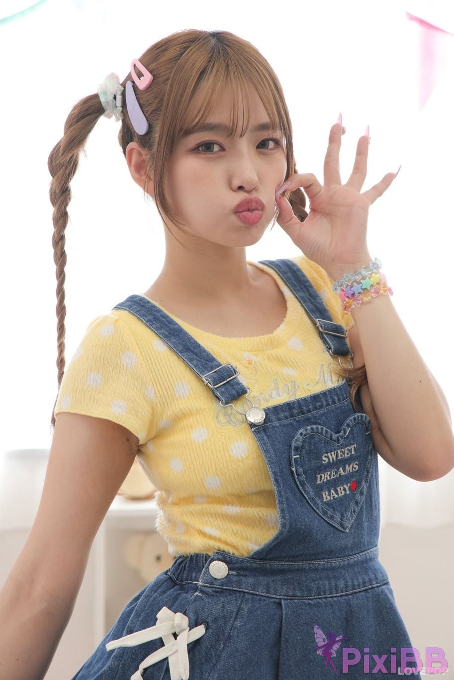 Japanese Idol Rika Tsubaki Lovepop L0795 PixiBB.COM 531