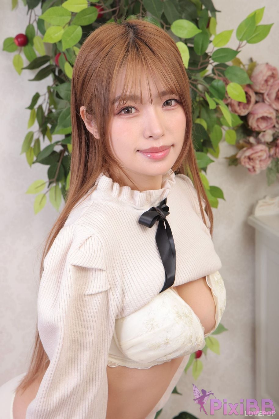 Japanese Idol Rika Tsubaki Lovepop L0795 PixiBB.COM 686