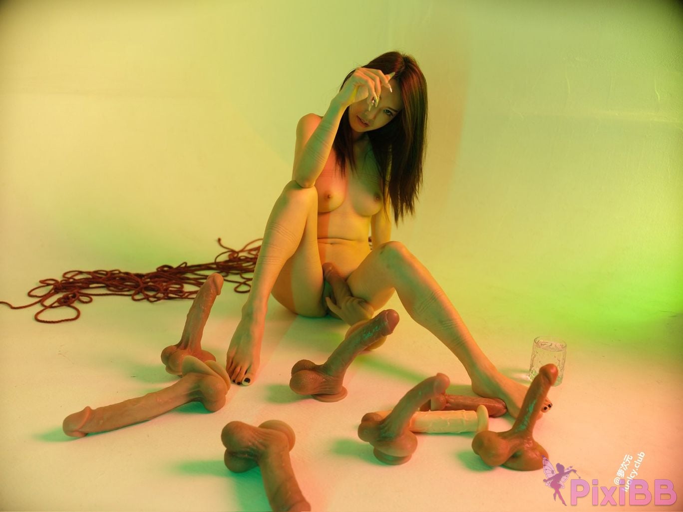 OtherXXX Q Lord A collection of beautiful erotic photos PixiBB.COM 371