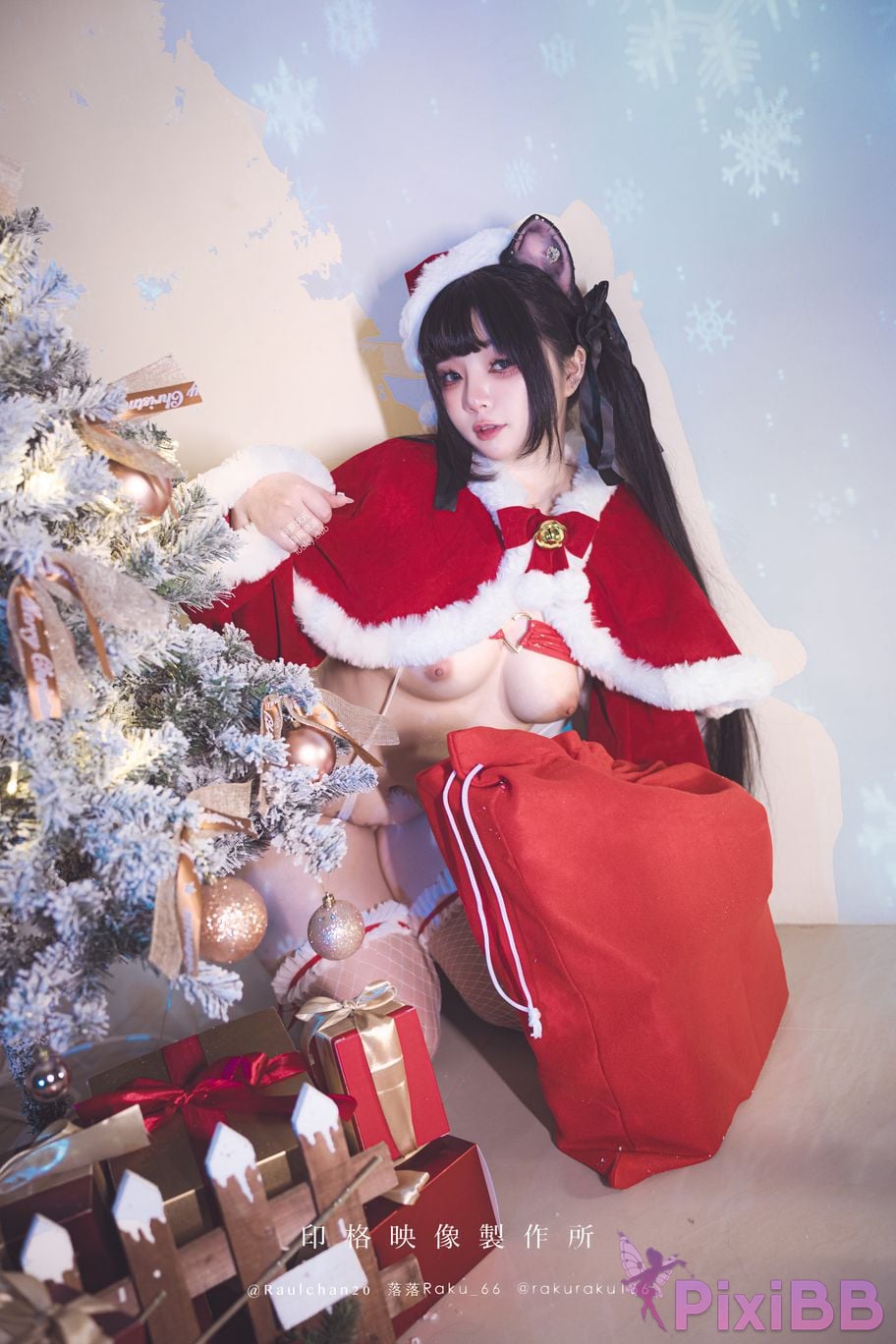 Cosplayer Luoluo Raku 8K Christmas anniversary PixiBB.COM 009