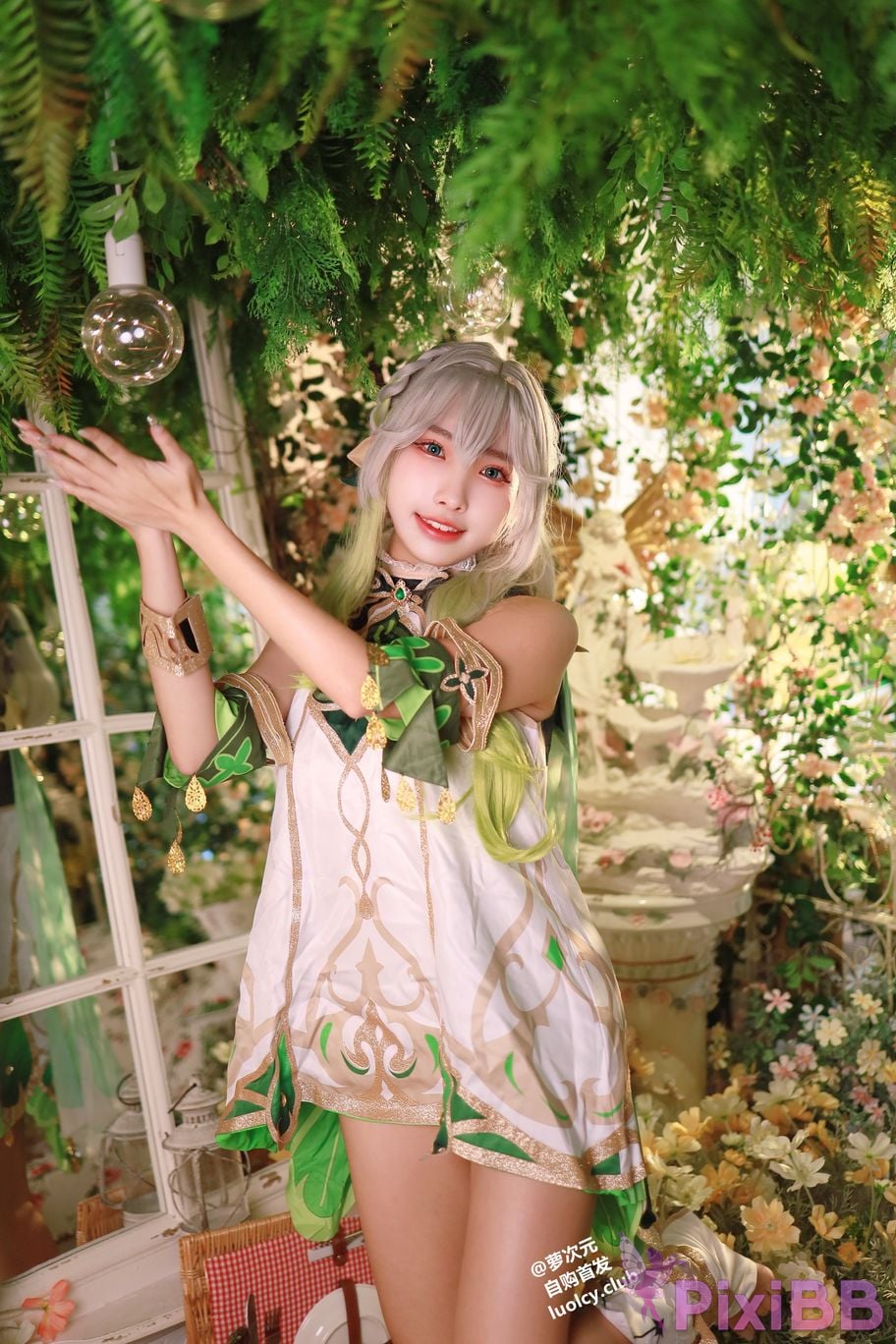 Cosplayer Mumu Momo Genshin Nozaiji PixiBB.COM 001