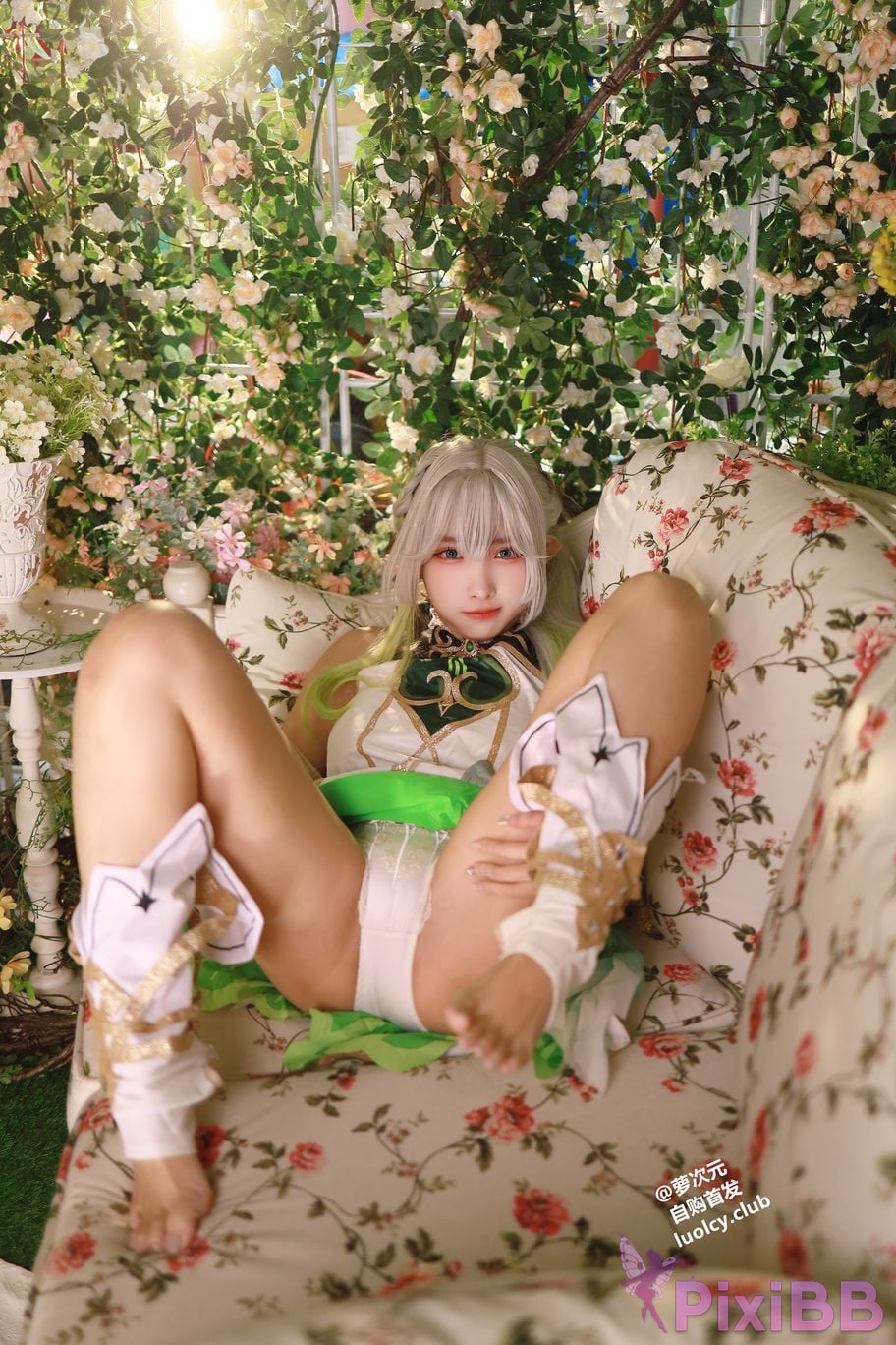 Cosplayer Mumu Momo Genshin Nozaiji PixiBB.COM 002