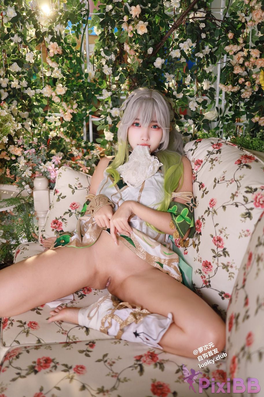 Cosplayer Mumu Momo Genshin Nozaiji PixiBB.COM 003