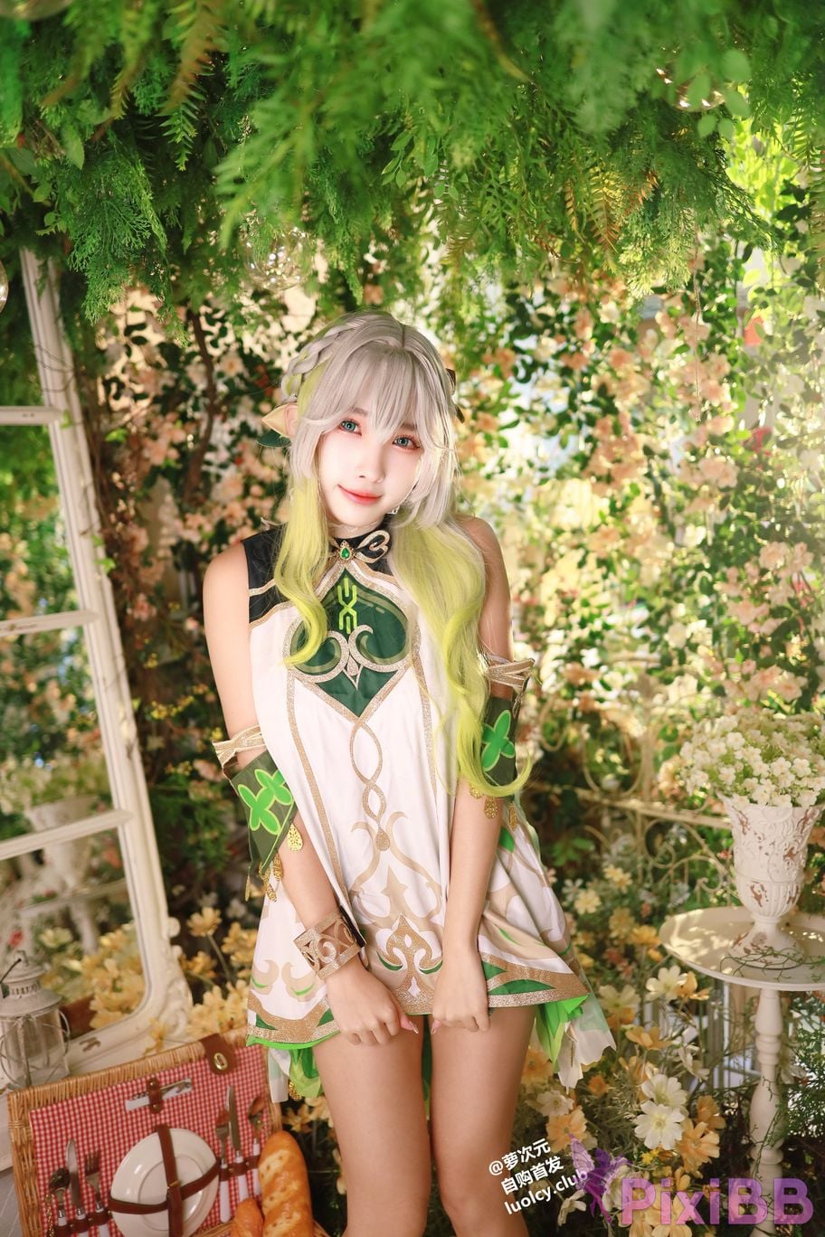 Cosplayer Mumu Momo Genshin Nozaiji PixiBB.COM 023