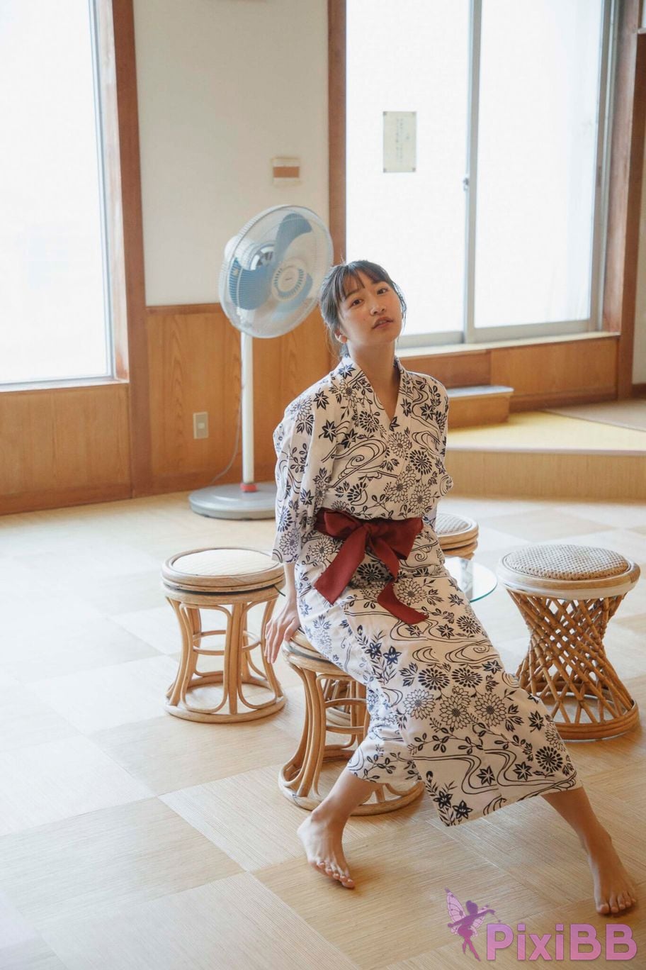 Japanese Idol Ina Enohara Ena FRIDAY digital photo book Steam trip PixiBB.COM 049