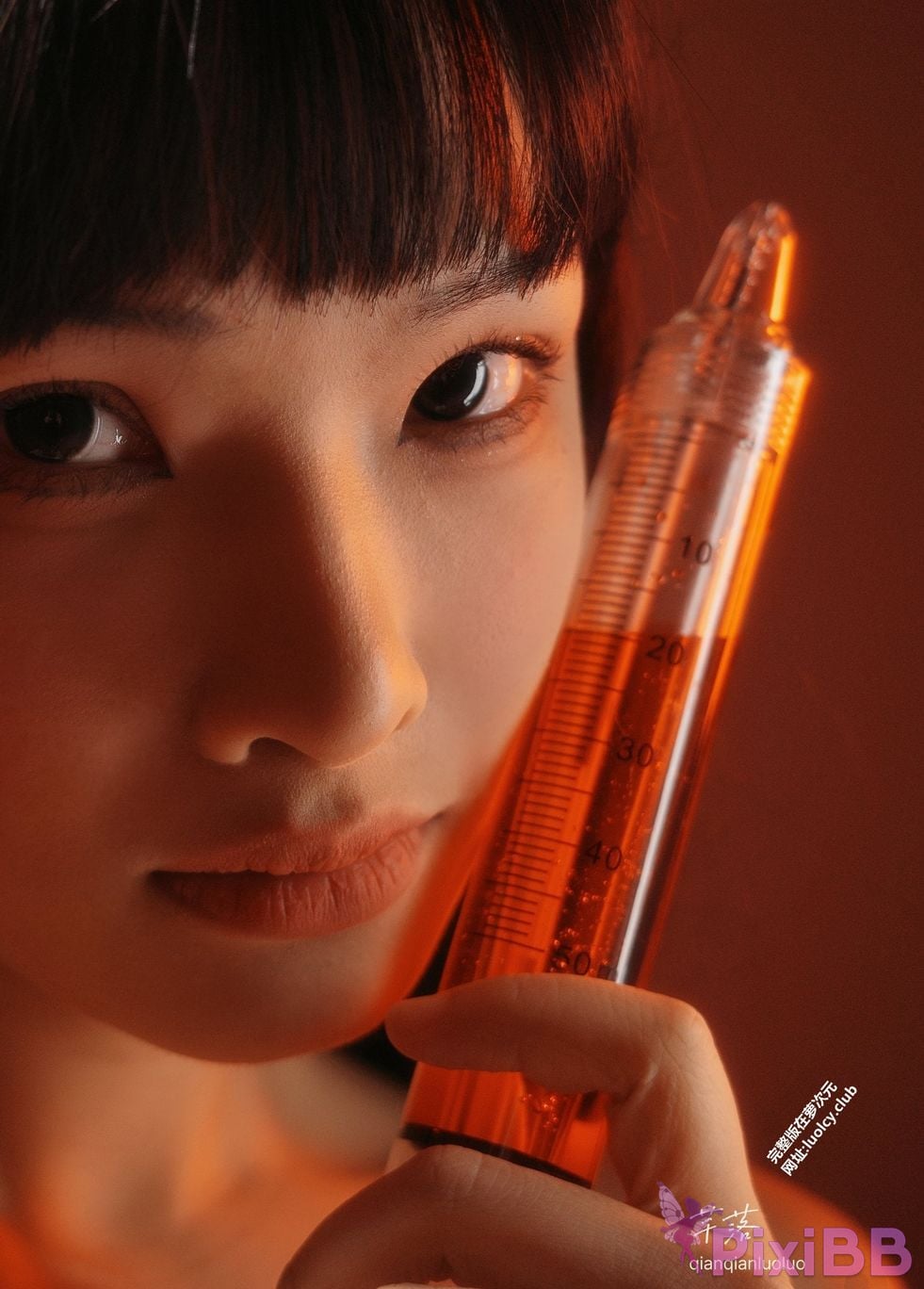 OtherXXX qianqianluoluo Qianluo LUO Subscription for the plump breasted white tiger young model Welfare Ji PixiBB.COM 007