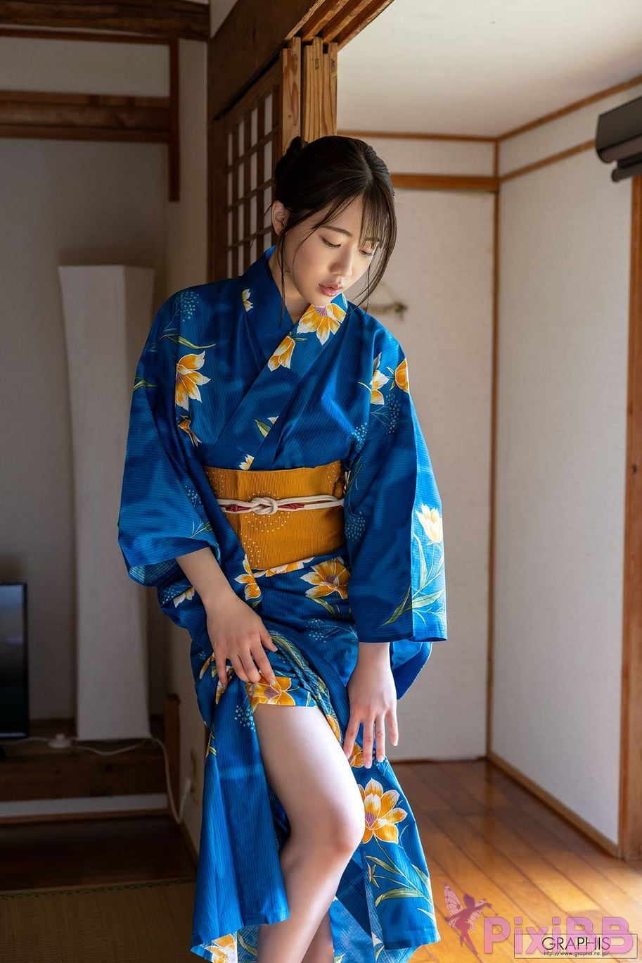 Japanese Idol Ichino Aoi Graphis Gals No.572 Sparkle PixiBB.COM 043