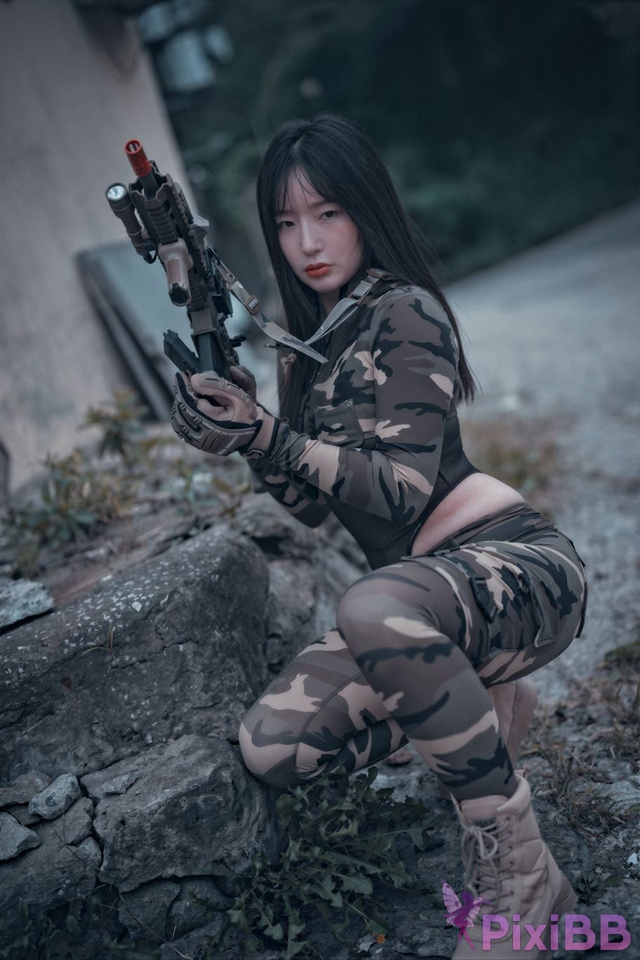 AI Enhanced DJAWA Photo Pia Loose and Tight Combat Green Camo PixiBB.COM 070