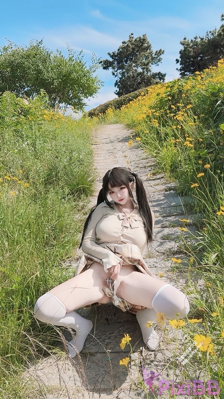 Cosplayer Vanilla Milk Meow Private photo collection PixiBB.COM 070